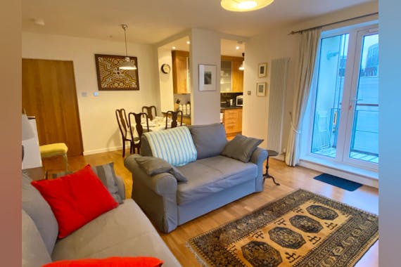 Property Image 1 for Holyrood Road P210 Old Town Edinburgh