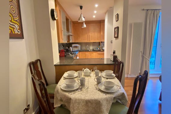 Property Image 3 for Holyrood Road P210 Old Town Edinburgh