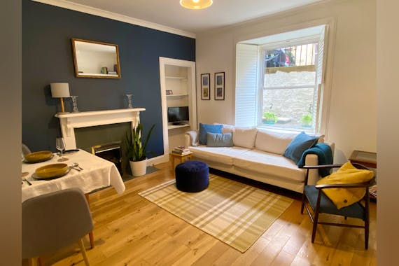 Property Image 1 for Leslie Place P425 Stockbridge Edinburgh