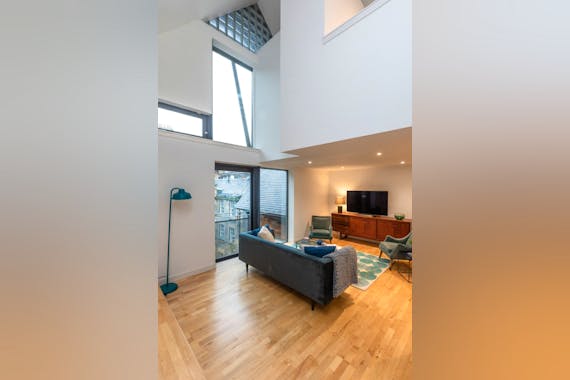 Property Image 2 for The Penthouse P445 Old Town Edinburgh