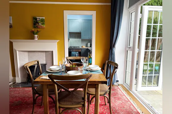 Property Image 1 for Learmonth Crescent P454 Stockbridge Edinburgh